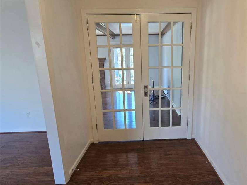 304 Taft Street, Troy, NC 27371.  MLS# CAR4238090, YatesRealty ID 6042. 