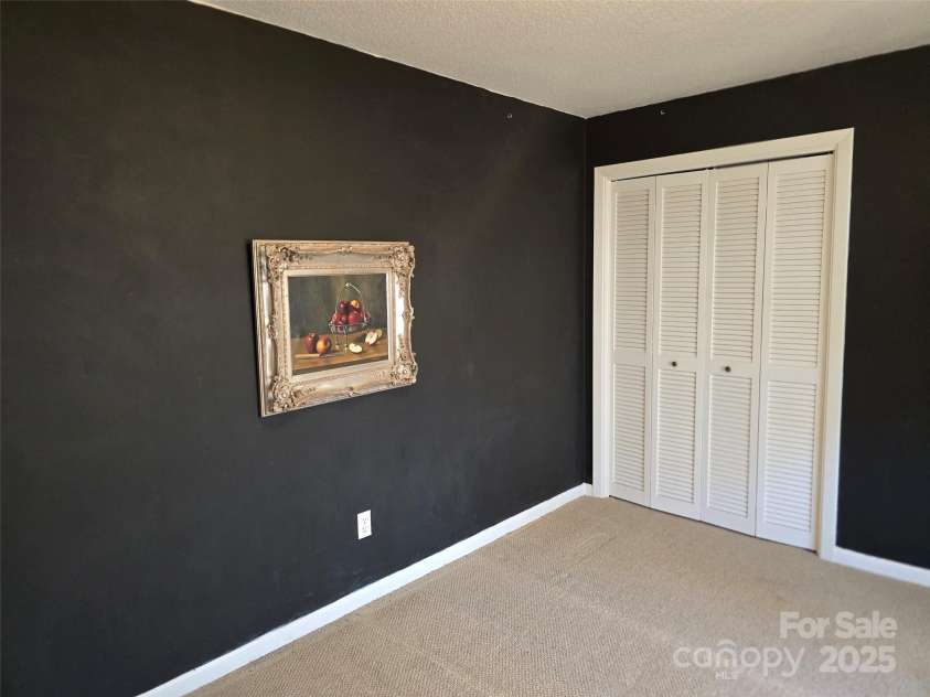 304 Taft Street, Troy, NC 27371.  MLS# CAR4238090, YatesRealty ID 6042. 