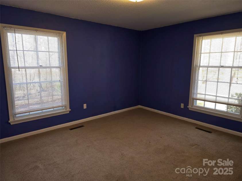 304 Taft Street, Troy, NC 27371.  MLS# CAR4238090, YatesRealty ID 6042. 