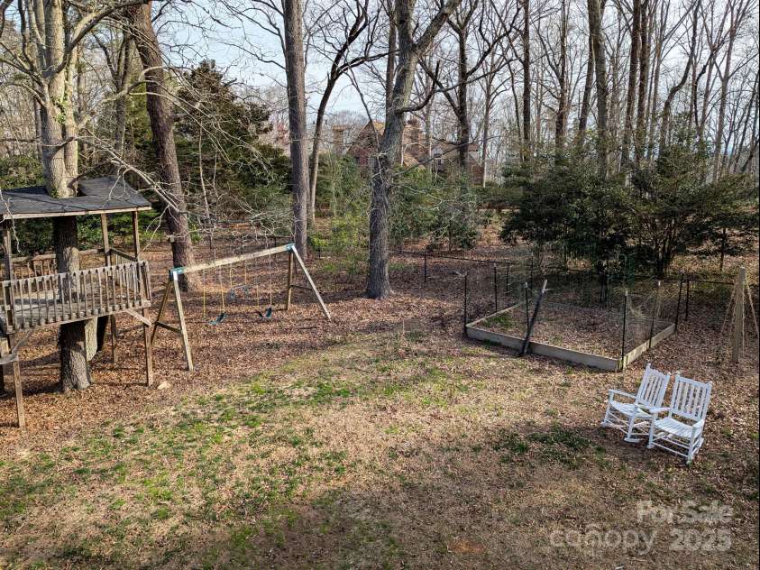 215 Biscoe Road, Troy, NC 27371.  MLS# CAR4232244, YatesRealty ID 6044. 
