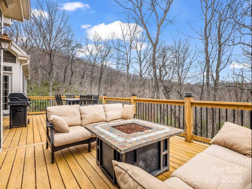 275 Sleepy Gap Road, Arden, NC 28704.  MLS# CAR4230983, YatesRealty ID 6046. 