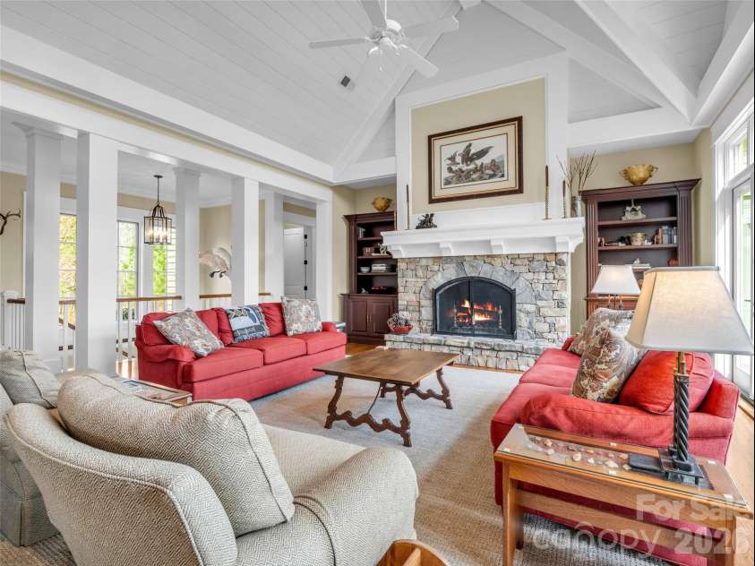 565 Chestertown Drive, Mill Spring, NC 28756.  MLS# CAR4361743, YatesRealty ID 6049. 