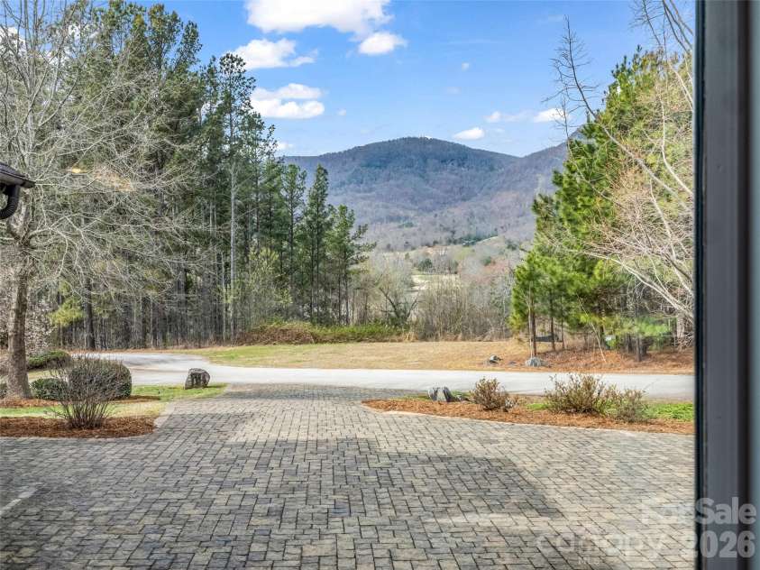 565 Chestertown Drive, Mill Spring, NC 28756.  MLS# CAR4361743, YatesRealty ID 6049. 