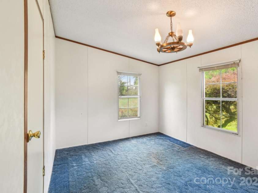 83 Libbey Lane, Mills River, NC 28759.  MLS# CAR4244925, YatesRealty ID 6049. 