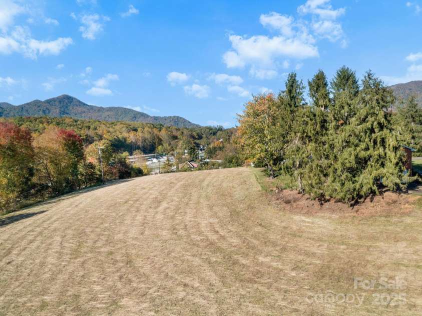 11 Aloha Circle, Candler, NC 28715.  MLS# CAR4313548, YatesRealty ID 605. Aerial