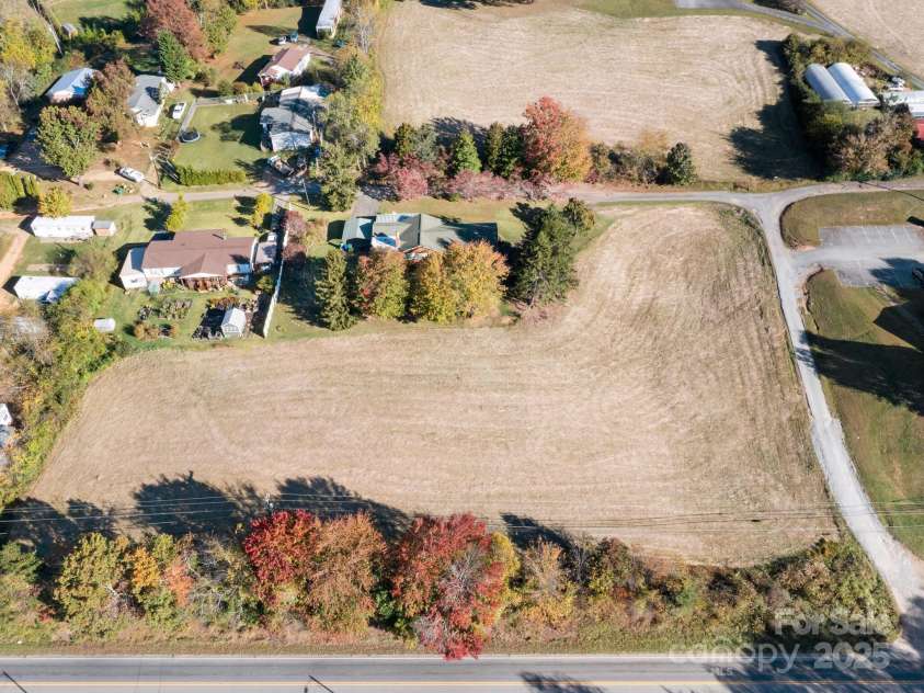 11 Aloha Circle, Candler, NC 28715.  MLS# CAR4313548, YatesRealty ID 605. Aerial