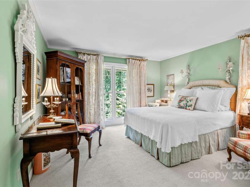 441 Forest Heights Drive, Marion, NC 28752.  MLS# CAR4174154, YatesRealty ID 605. 