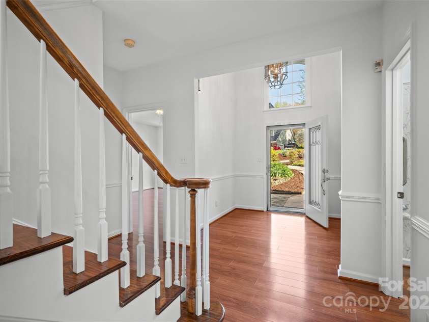 125 Cove Creek Loop, Mooresville, NC 28117.  MLS# CAR4243295, YatesRealty ID 6051. 