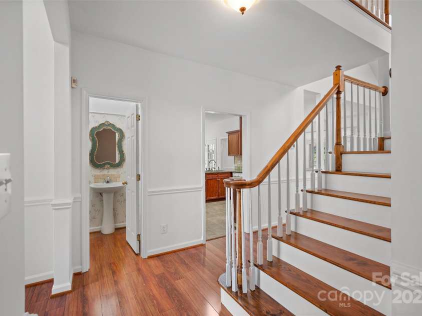 125 Cove Creek Loop, Mooresville, NC 28117.  MLS# CAR4243295, YatesRealty ID 6051. 