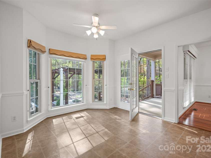 125 Cove Creek Loop, Mooresville, NC 28117.  MLS# CAR4243295, YatesRealty ID 6051. 