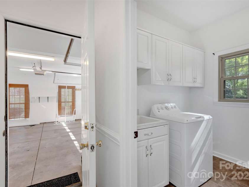 125 Cove Creek Loop, Mooresville, NC 28117.  MLS# CAR4243295, YatesRealty ID 6051. 