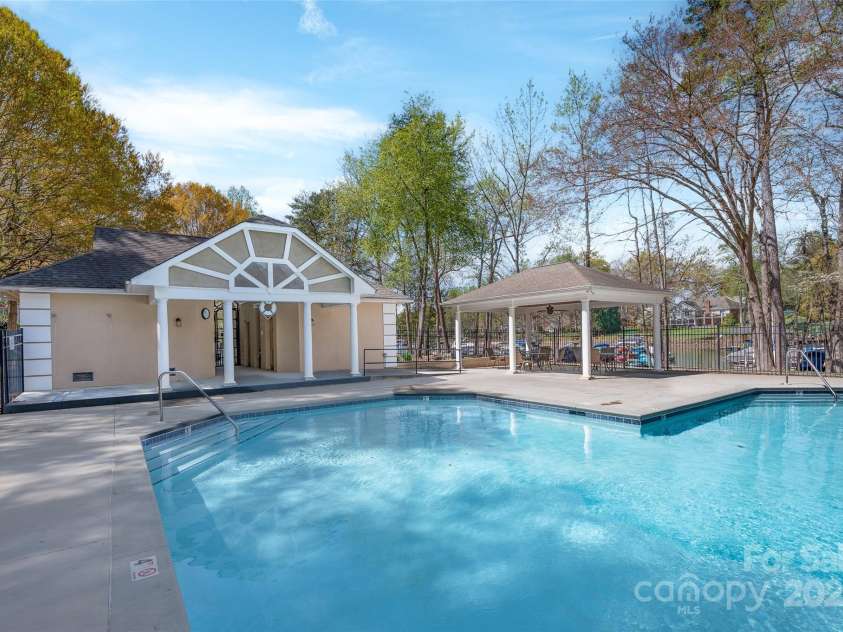 125 Cove Creek Loop, Mooresville, NC 28117.  MLS# CAR4243295, YatesRealty ID 6051. 