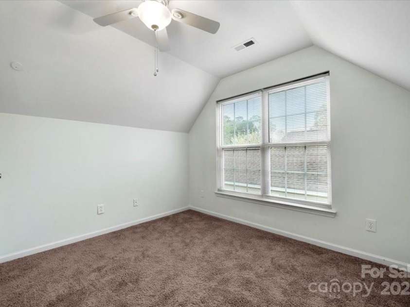 3320 Alderknoll Court, Charlotte, NC 28216.  MLS# CAR4242759, YatesRealty ID 6052. 