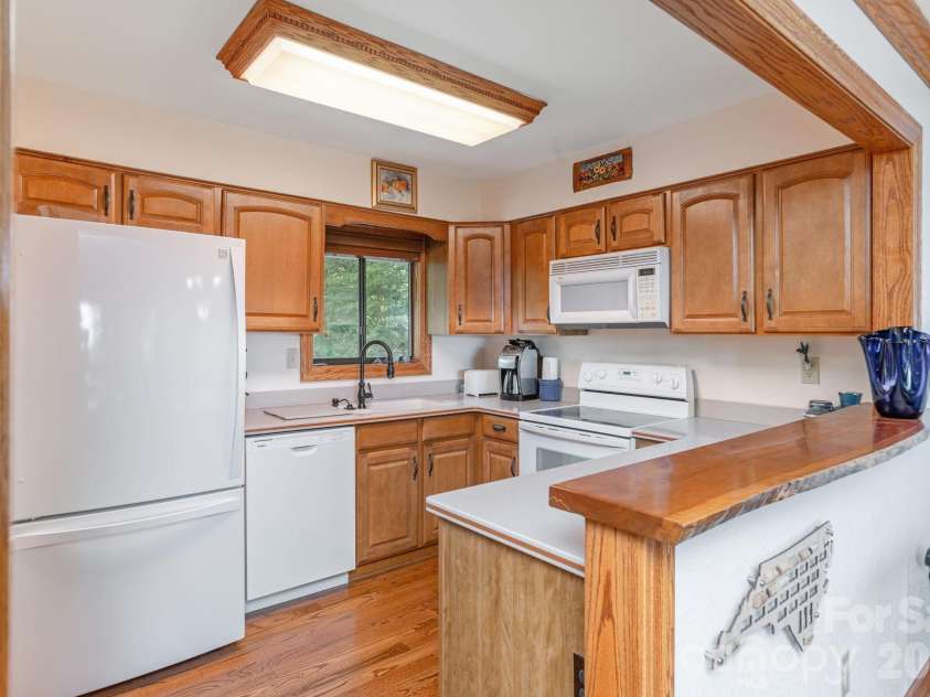 524 Three Mile Knob Road, Pisgah Forest, NC 28768.  MLS# CAR4361023, YatesRealty ID 6052. Kitchen
