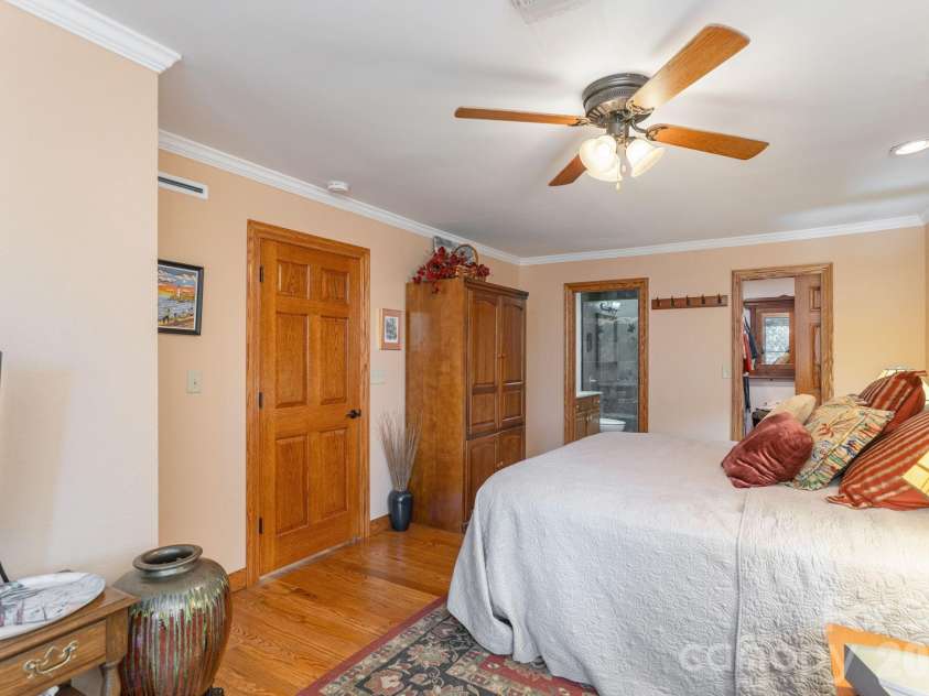 524 Three Mile Knob Road, Pisgah Forest, NC 28768.  MLS# CAR4361023, YatesRealty ID 6052. Spacious Primary Bedroom