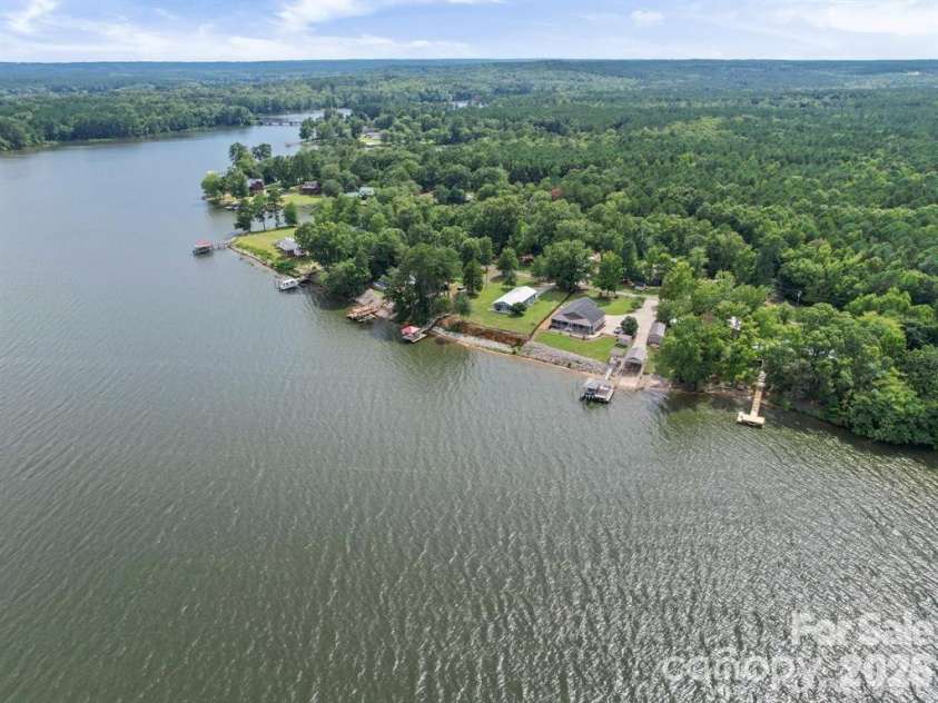 275 Waters Edge Drive, Winnsboro, SC 29180.  MLS# CAR4361923, YatesRealty ID 6053. 