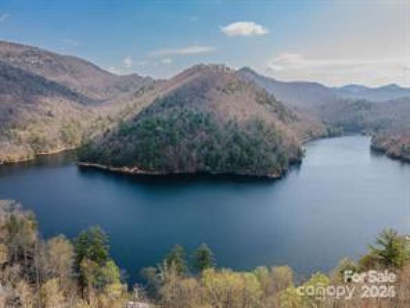 85 Southshore Drive, Tuckasegee, NC 28783.  MLS# CAR4226959, YatesRealty ID 6054. 