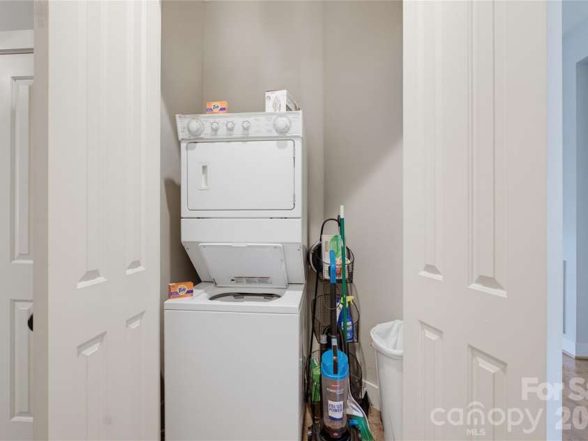 85 Southshore Drive, Tuckasegee, NC 28783.  MLS# CAR4226959, YatesRealty ID 6054. 