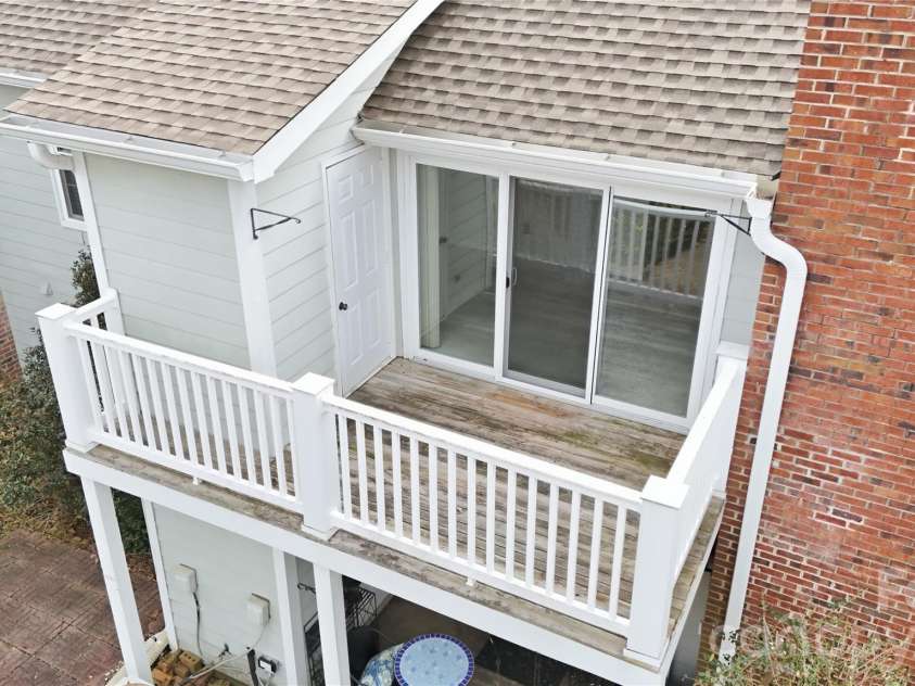 9209 Kings Canyon Drive, Charlotte, NC 28210.  MLS# CAR4340050, YatesRealty ID 6055. 
