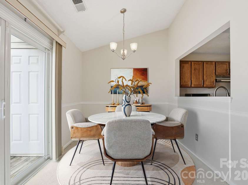 9209 Kings Canyon Drive, Charlotte, NC 28210.  MLS# CAR4340050, YatesRealty ID 6055. Photo has been virtually staged