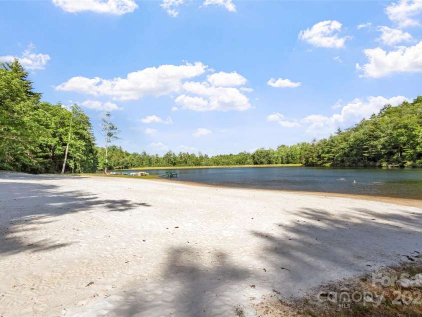 141 Wildflower Road, Spruce Pine, NC 28777.  MLS# CAR4157310, YatesRealty ID 6056. 