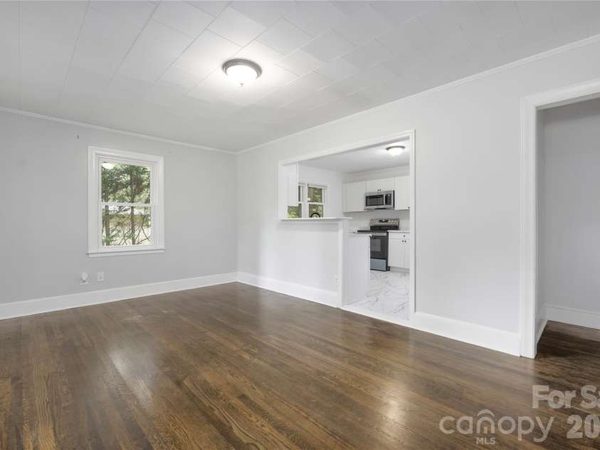 146 Staton Road, Gastonia, NC 28056.  MLS# CAR4349751, YatesRealty ID 6057. 