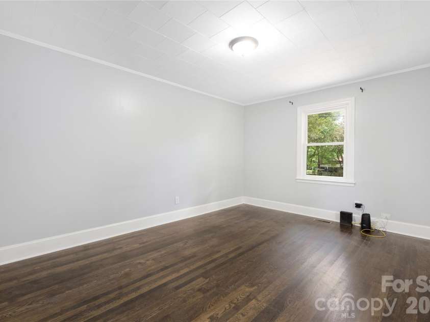 146 Staton Road, Gastonia, NC 28056.  MLS# CAR4349751, YatesRealty ID 6057. 