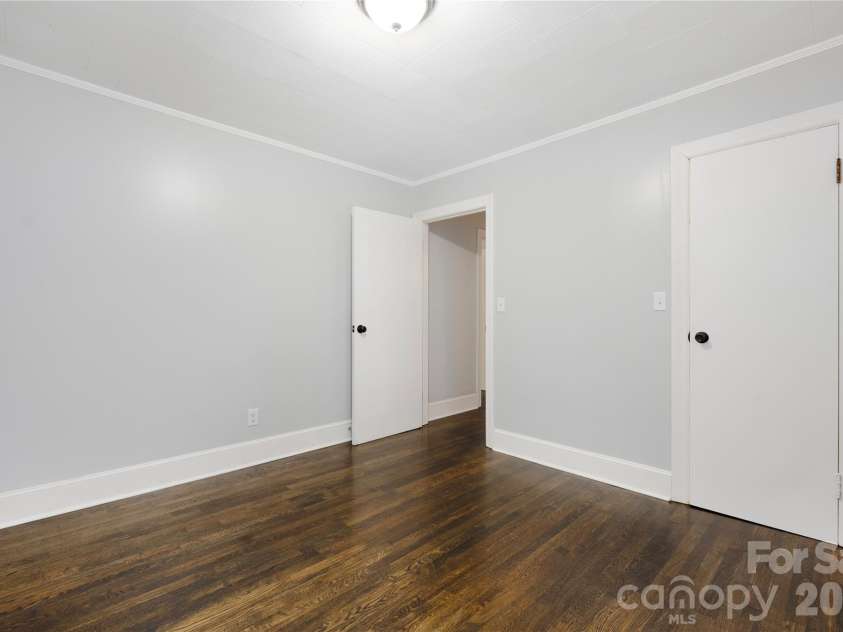 146 Staton Road, Gastonia, NC 28056.  MLS# CAR4349751, YatesRealty ID 6057. 