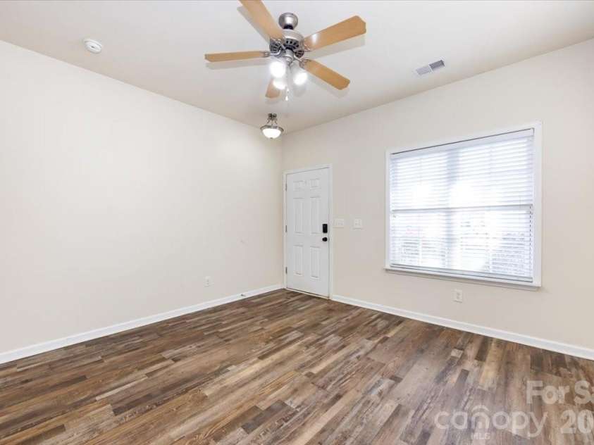 224 Azteca Drive, Matthews, NC 28104.  MLS# CAR4345591, YatesRealty ID 6058. 