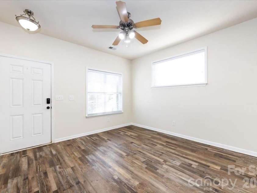 224 Azteca Drive, Matthews, NC 28104.  MLS# CAR4345591, YatesRealty ID 6058. 