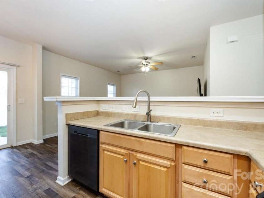 224 Azteca Drive, Matthews, NC 28104.  MLS# CAR4345591, YatesRealty ID 6058. 
