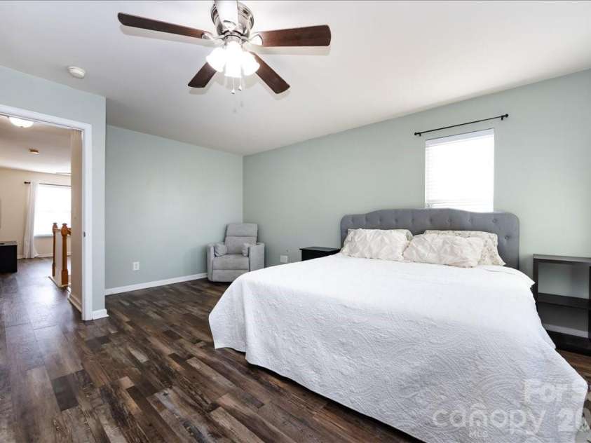 224 Azteca Drive, Matthews, NC 28104.  MLS# CAR4345591, YatesRealty ID 6058. 