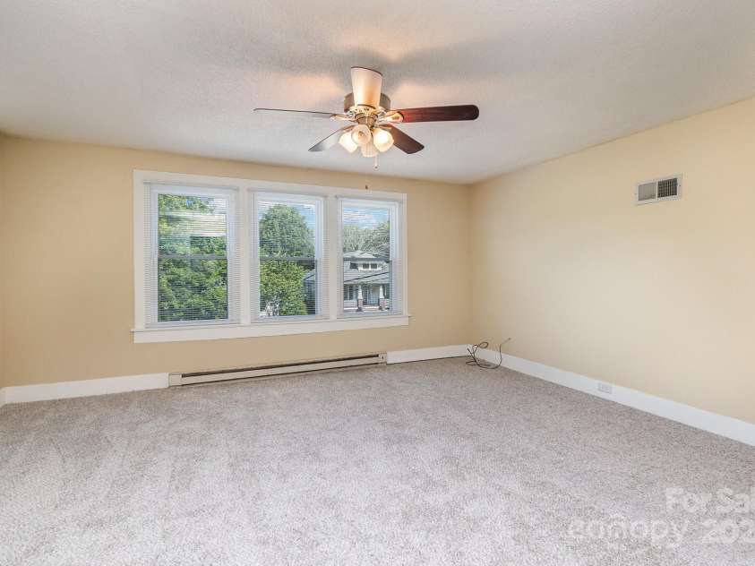 205 Martin Luther King Jr Avenue, Salisbury, NC 28144.  MLS# CAR4167401, YatesRealty ID 606. 