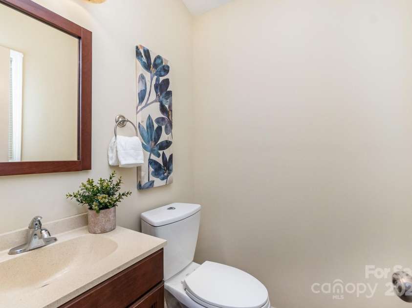 205 Martin Luther King Jr Avenue, Salisbury, NC 28144.  MLS# CAR4167401, YatesRealty ID 606. 