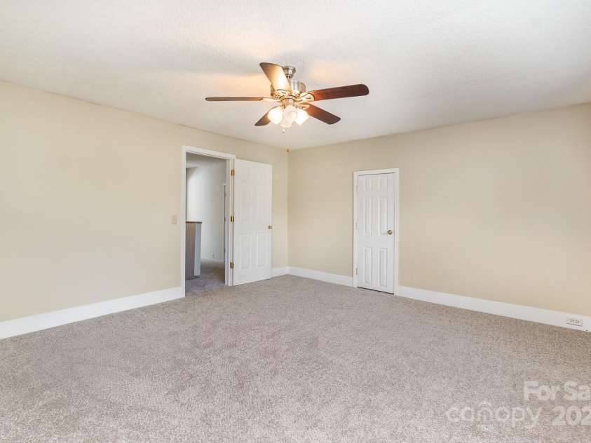 205 Martin Luther King Jr Avenue, Salisbury, NC 28144.  MLS# CAR4167401, YatesRealty ID 606. 