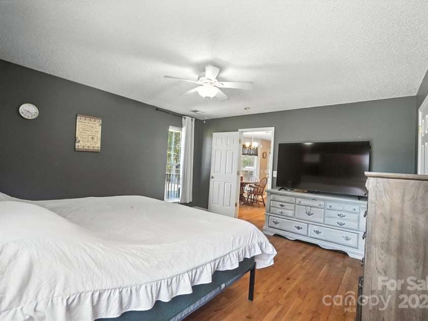 1116 Shop Road, Kershaw, SC 29067.  MLS# CAR4306111, YatesRealty ID 6061. 