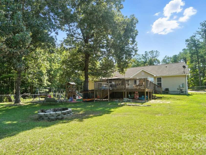 1116 Shop Road, Kershaw, SC 29067.  MLS# CAR4306111, YatesRealty ID 6061. 