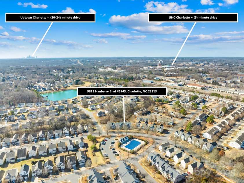 9813 Hanberry Boulevard, Charlotte, NC 28213.  MLS# CAR4218381, YatesRealty ID 6061. 