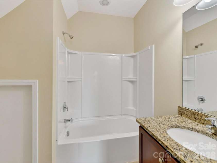 21277 Summerbrook Drive, Cornelius, NC 28031.  MLS# CAR4355875, YatesRealty ID 6062. Full bathroom en-suite to the Bonus Room