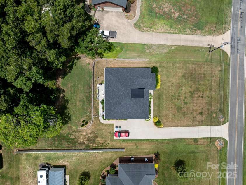 203 Poplins Grove Church Road, Albemarle, NC 28001.  MLS# CAR4271433, YatesRealty ID 6063. 
