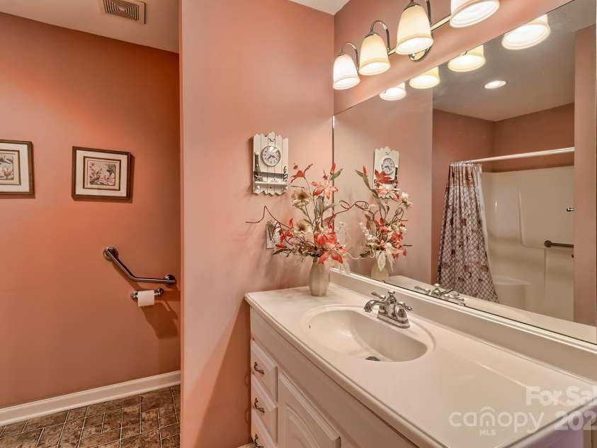 321 Sewell Street, Pageland, SC 29728.  MLS# CAR4227147, YatesRealty ID 6065. 