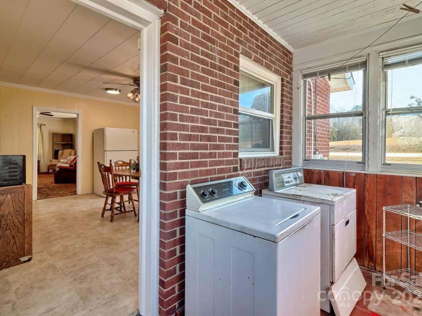321 Sewell Street, Pageland, SC 29728.  MLS# CAR4227147, YatesRealty ID 6065. 