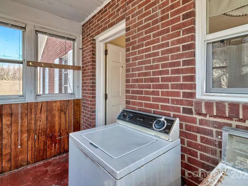 321 Sewell Street, Pageland, SC 29728.  MLS# CAR4227147, YatesRealty ID 6065. 