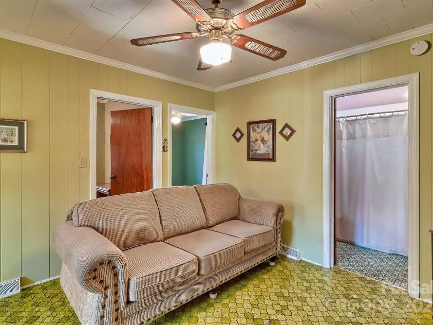 321 Sewell Street, Pageland, SC 29728.  MLS# CAR4227147, YatesRealty ID 6065. 