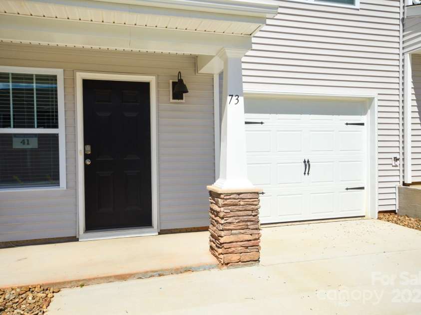 72 Cain Hollow Way, Asheville, NC 28806.  MLS# CAR4297272, YatesRealty ID 6066. 