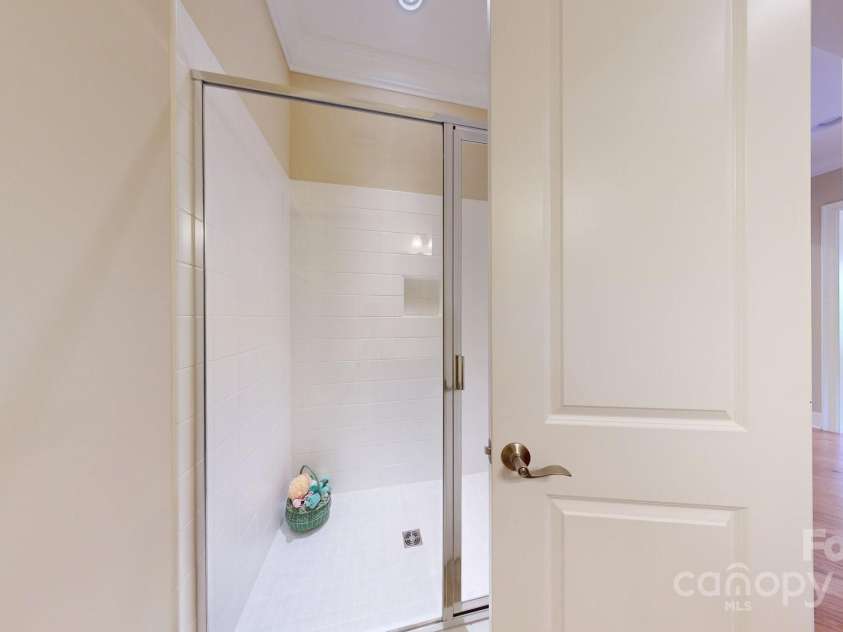 499 Granite Lake Court, Denver, NC 28037.  MLS# CAR4262817, YatesRealty ID 6067. 