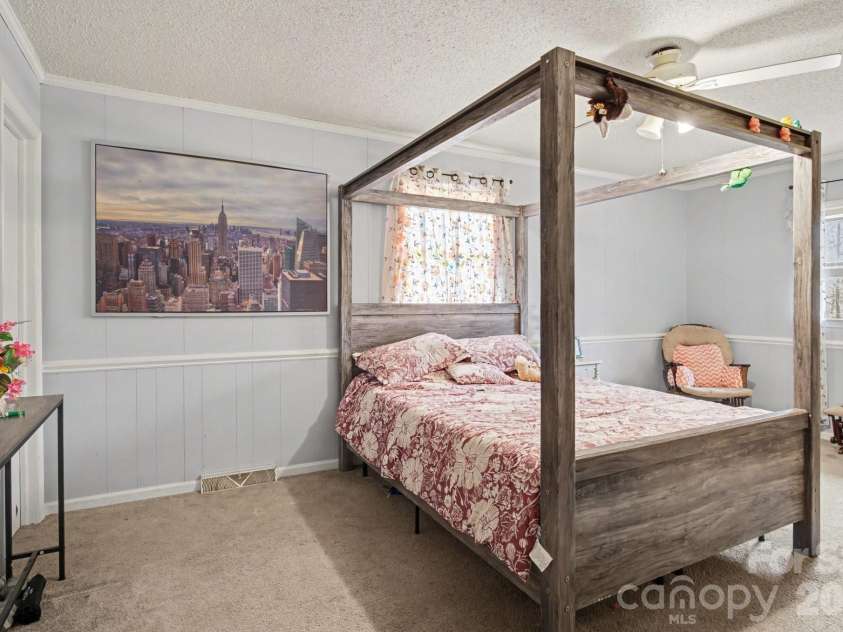 236 Tussey Road, Lexington, NC 27295.  MLS# CAR4355726, YatesRealty ID 6068. 