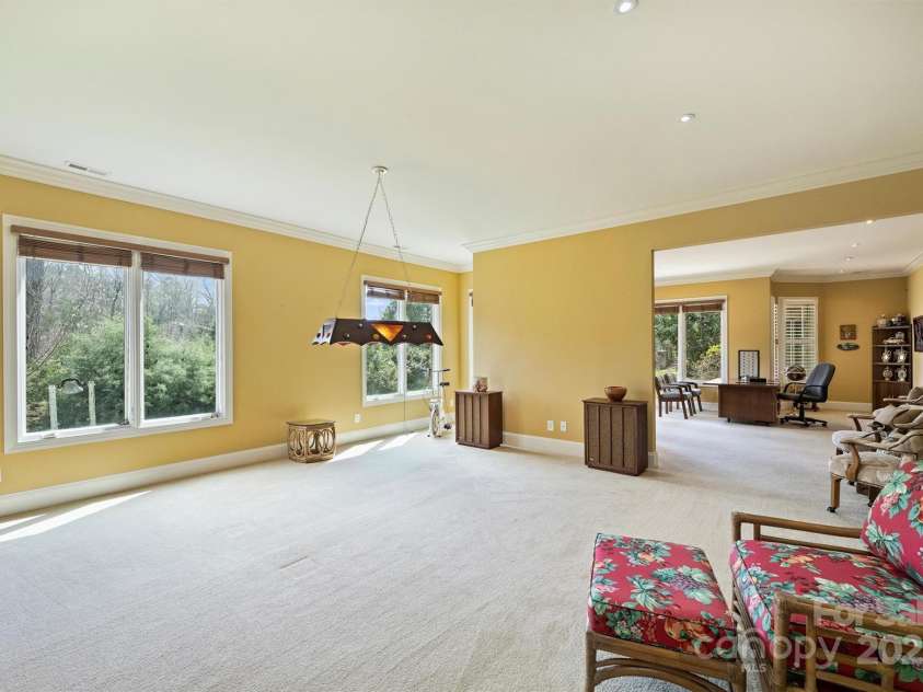 8720 Island Point Road, Charlotte, NC 28278.  MLS# CAR4235188, YatesRealty ID 6069. 