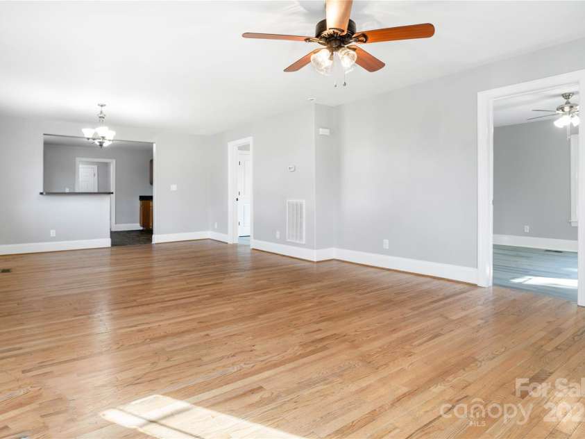 1306 Main Street, Mount Holly, NC 28120.  MLS# CAR4304371, YatesRealty ID 607. 