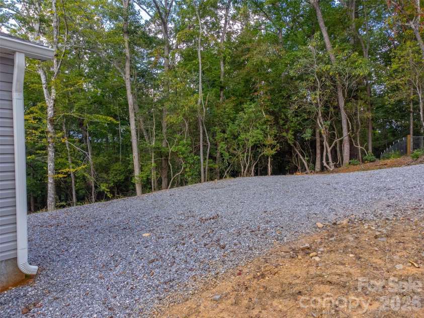 75 Windswept Lane, Hayesville, NC 28904.  MLS# CAR4320566, YatesRealty ID 6070. 